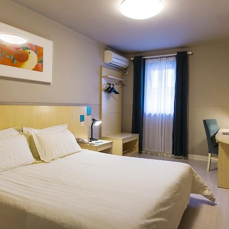 Jinjiang Inn Zhengzhou Wanda Plaza Huashan Road Exterior photo